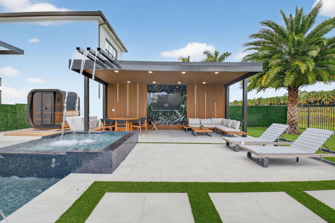 9083 Benedetta, Boca Raton FL 33496