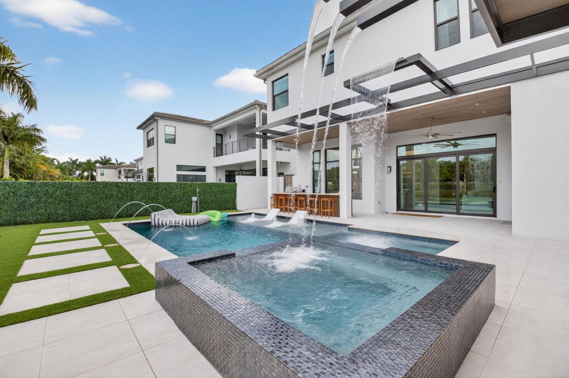 9083 Benedetta, Boca Raton FL 33496