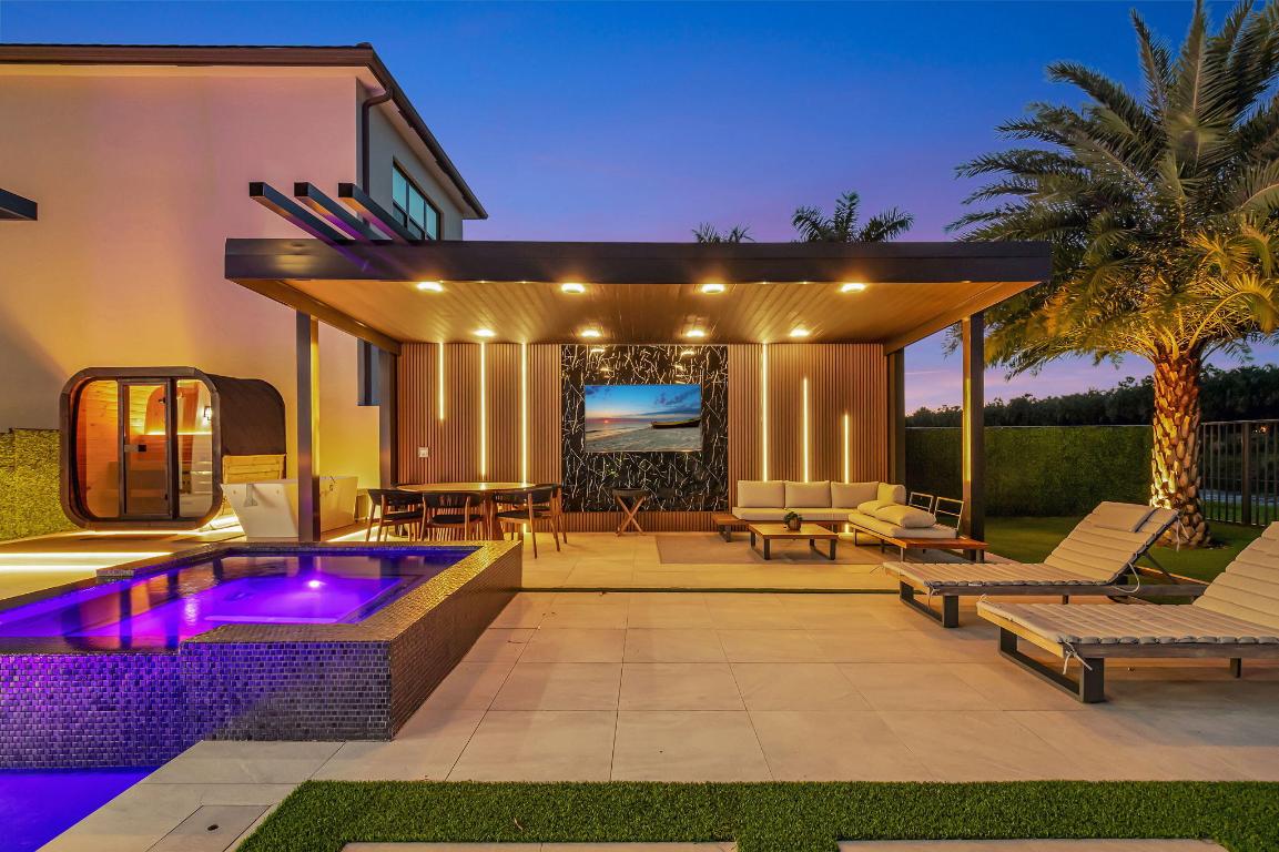 9083 Benedetta, Boca Raton FL 33496