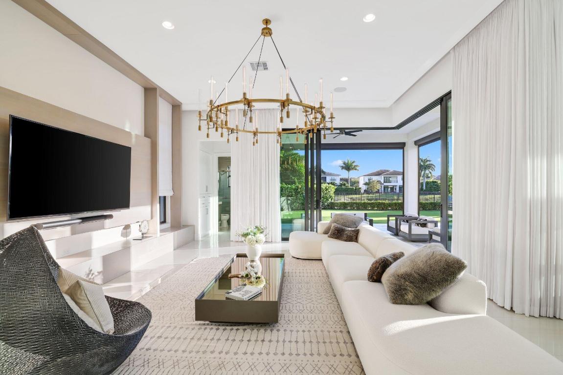 9276 Biaggio, Boca Raton FL 33496
