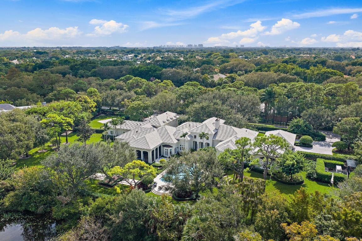 124 Bears Club, Jupiter FL 33477
