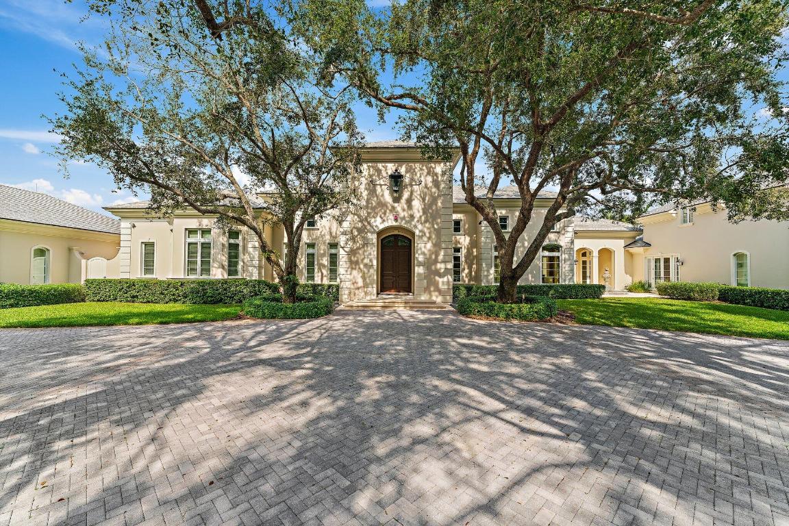 124 Bears Club, Jupiter FL 33477