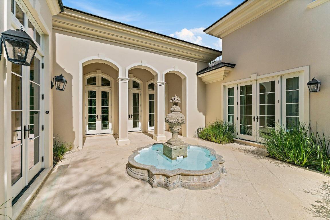124 Bears Club, Jupiter FL 33477
