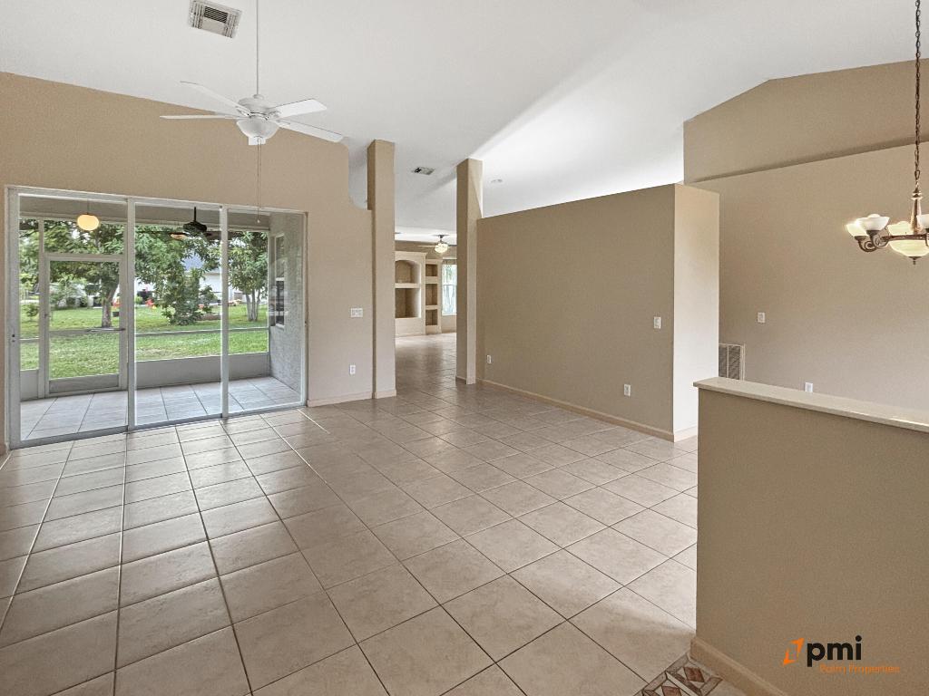 2820 SE Melaleuca, Port St Lucie FL 34952