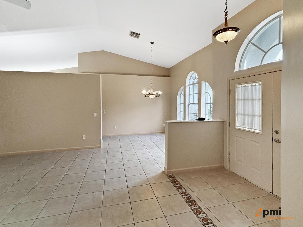 2820 SE Melaleuca, Port St Lucie FL 34952