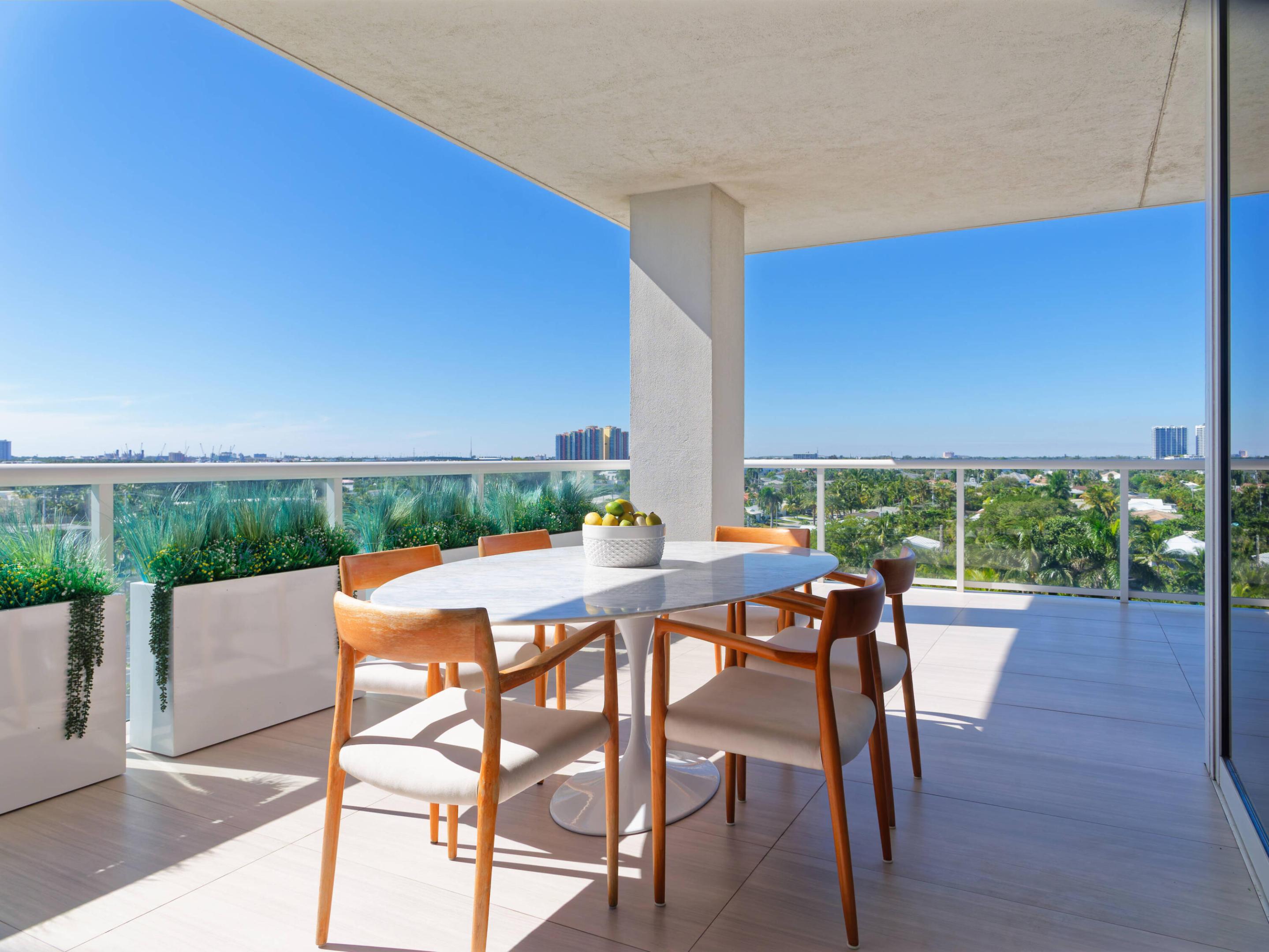 3730 N Ocean #6d, Singer Island FL 33404