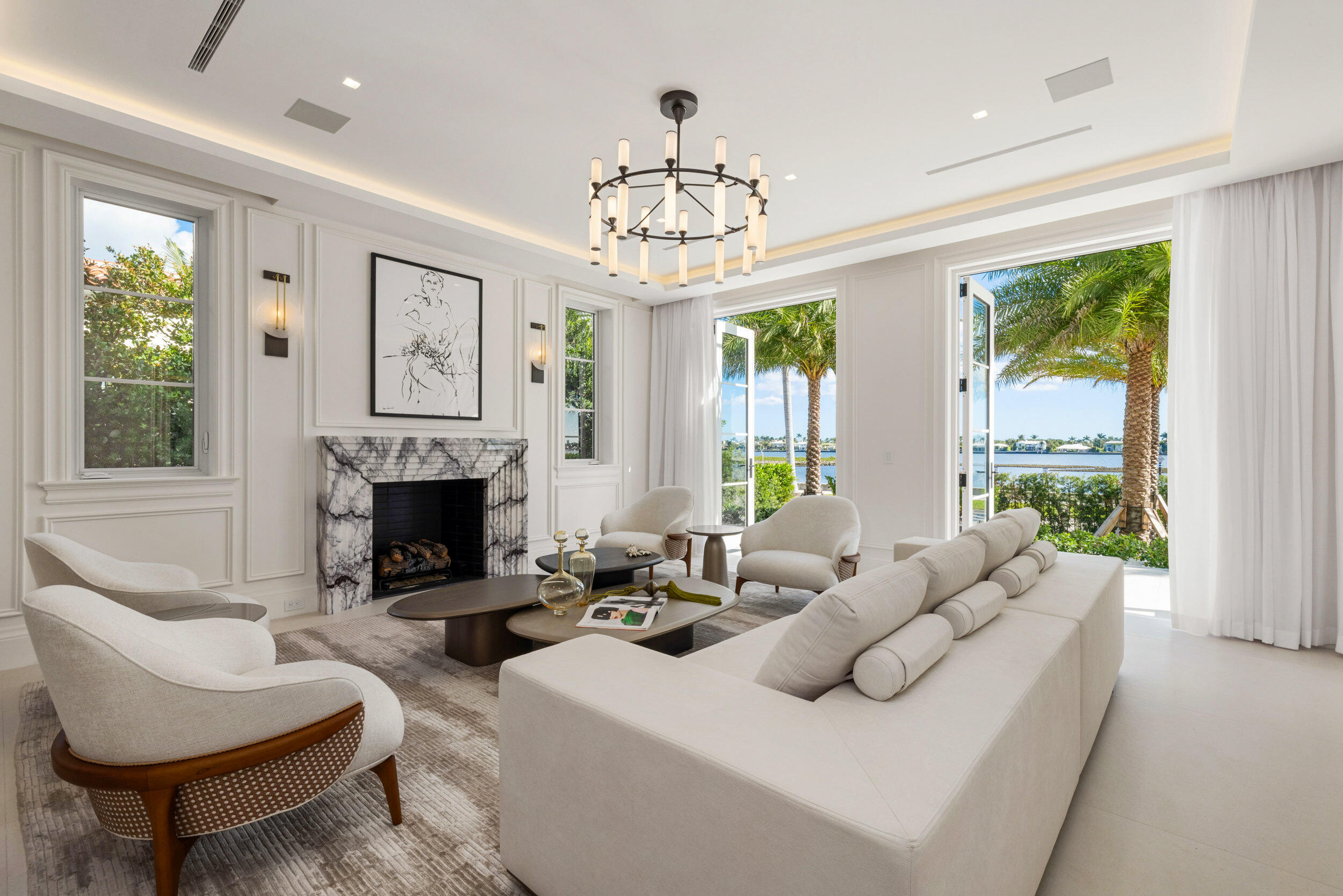 2415 S Flagler, West Palm Beach FL 33401