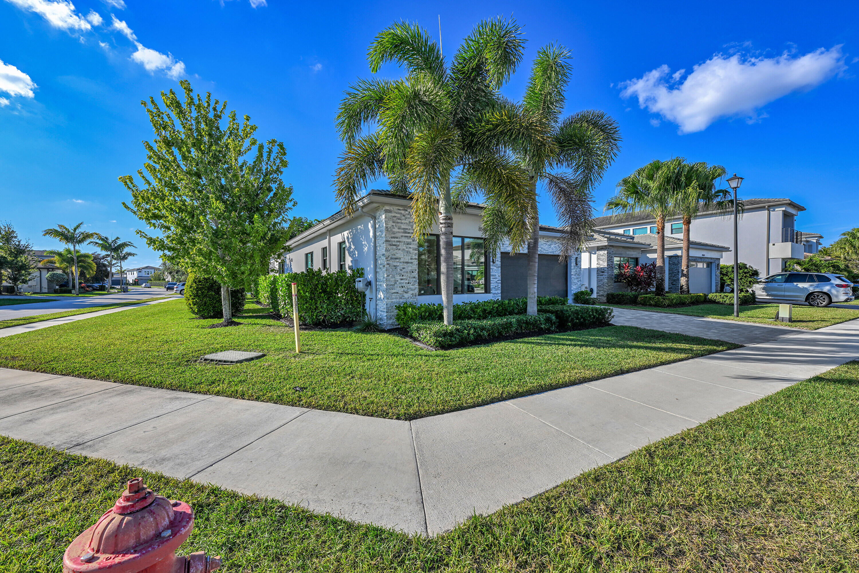 8538 Apple Falls, Boca Raton FL 33496