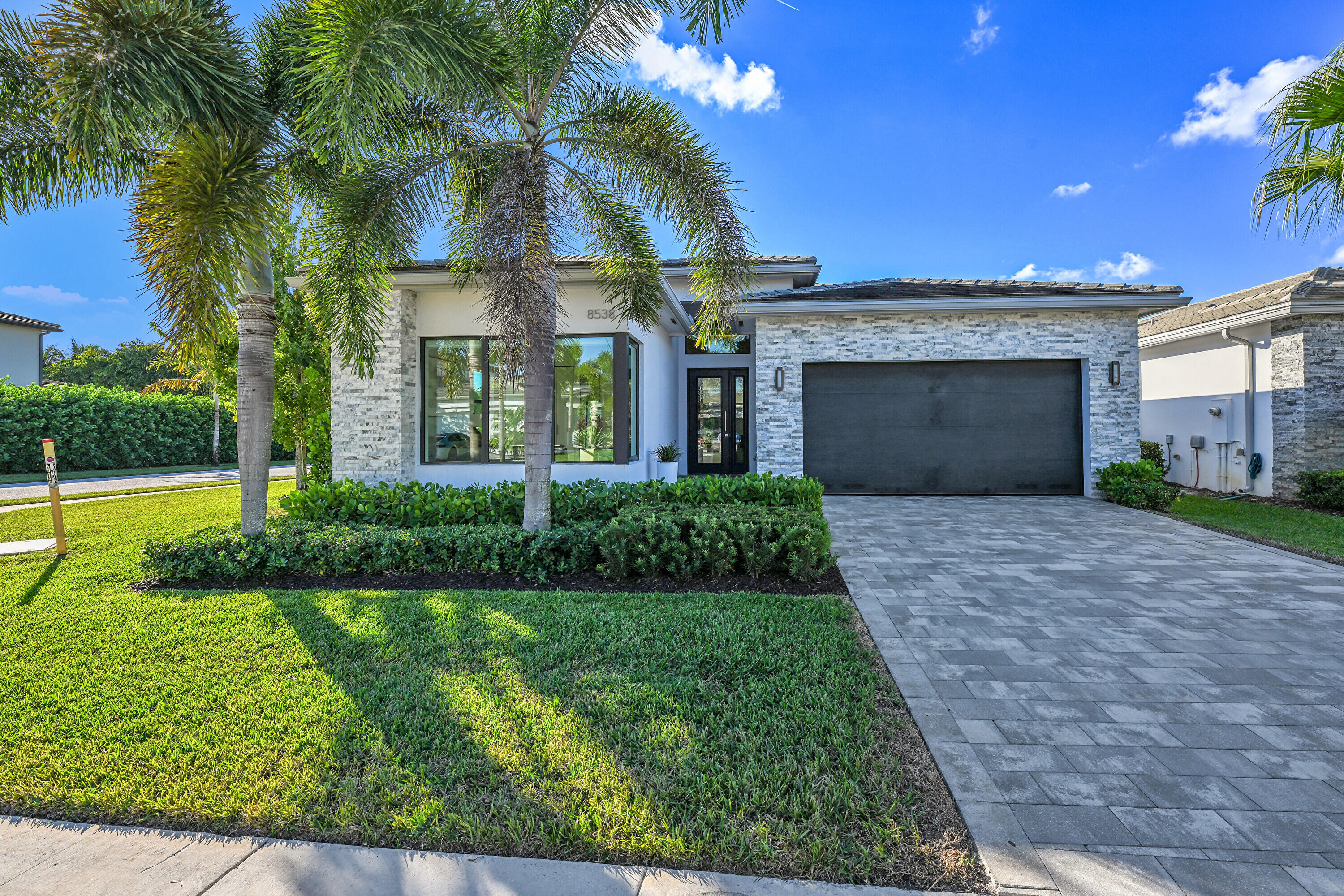 8538 Apple Falls, Boca Raton FL 33496
