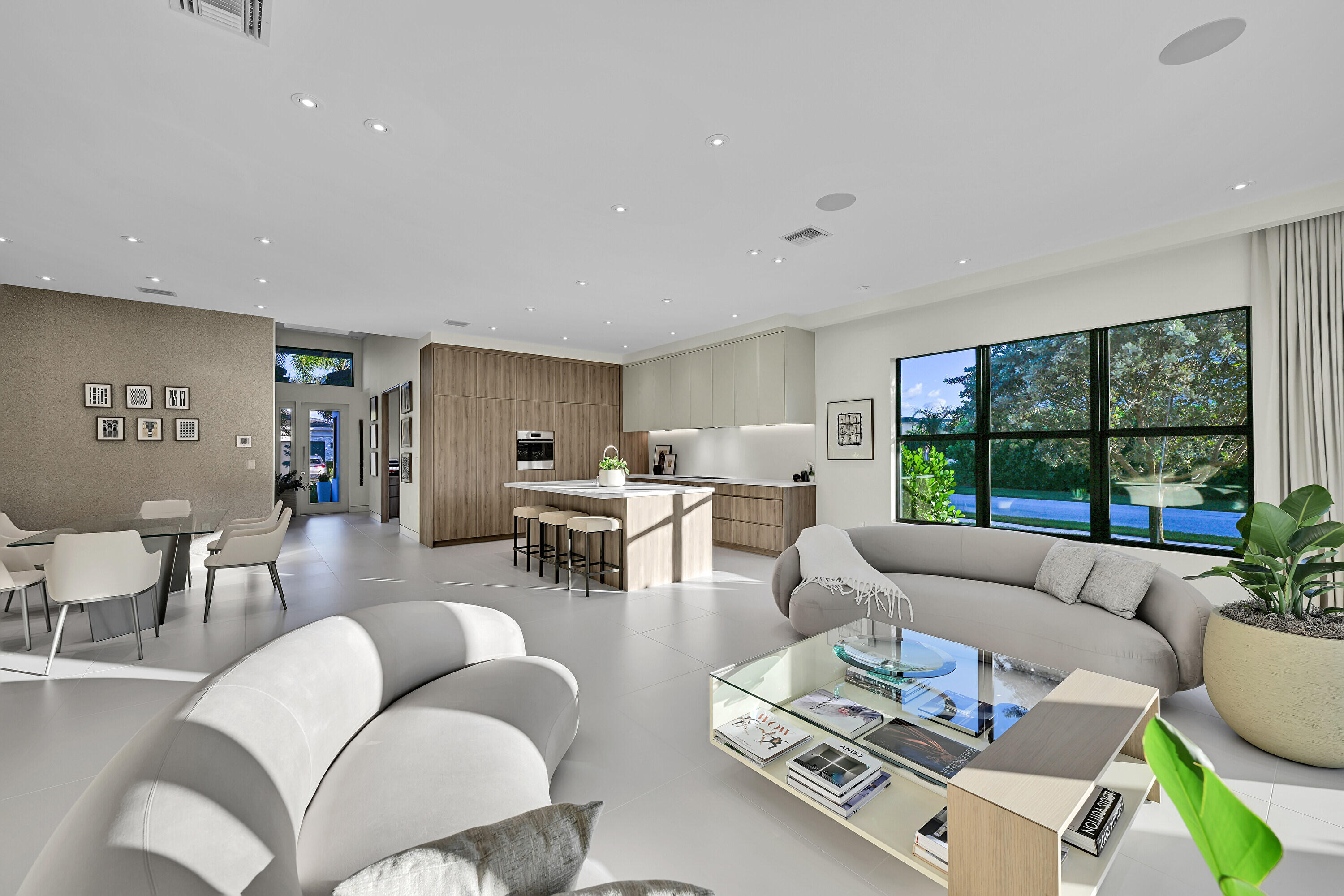 8538 Apple Falls, Boca Raton FL 33496