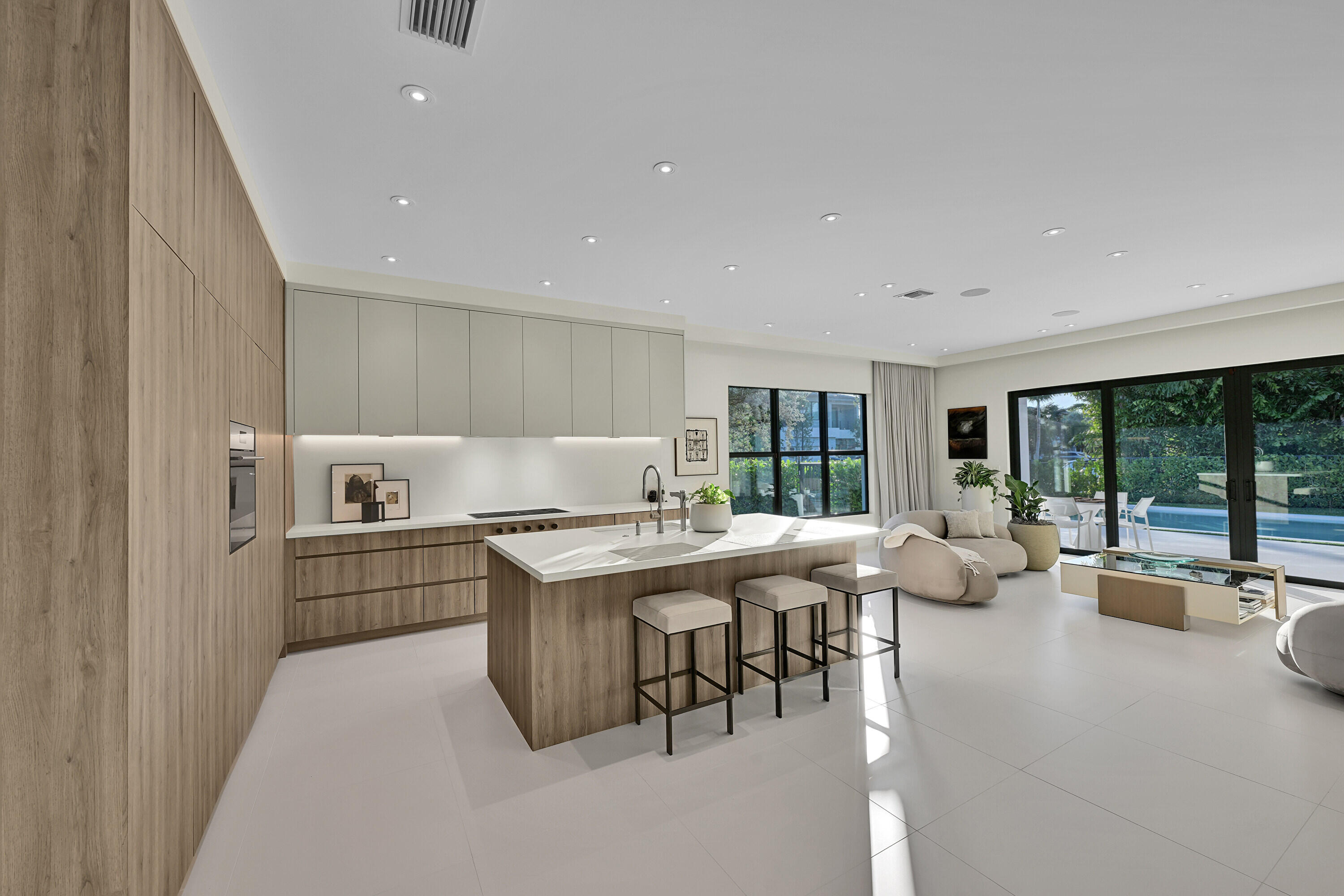 8538 Apple Falls, Boca Raton FL 33496