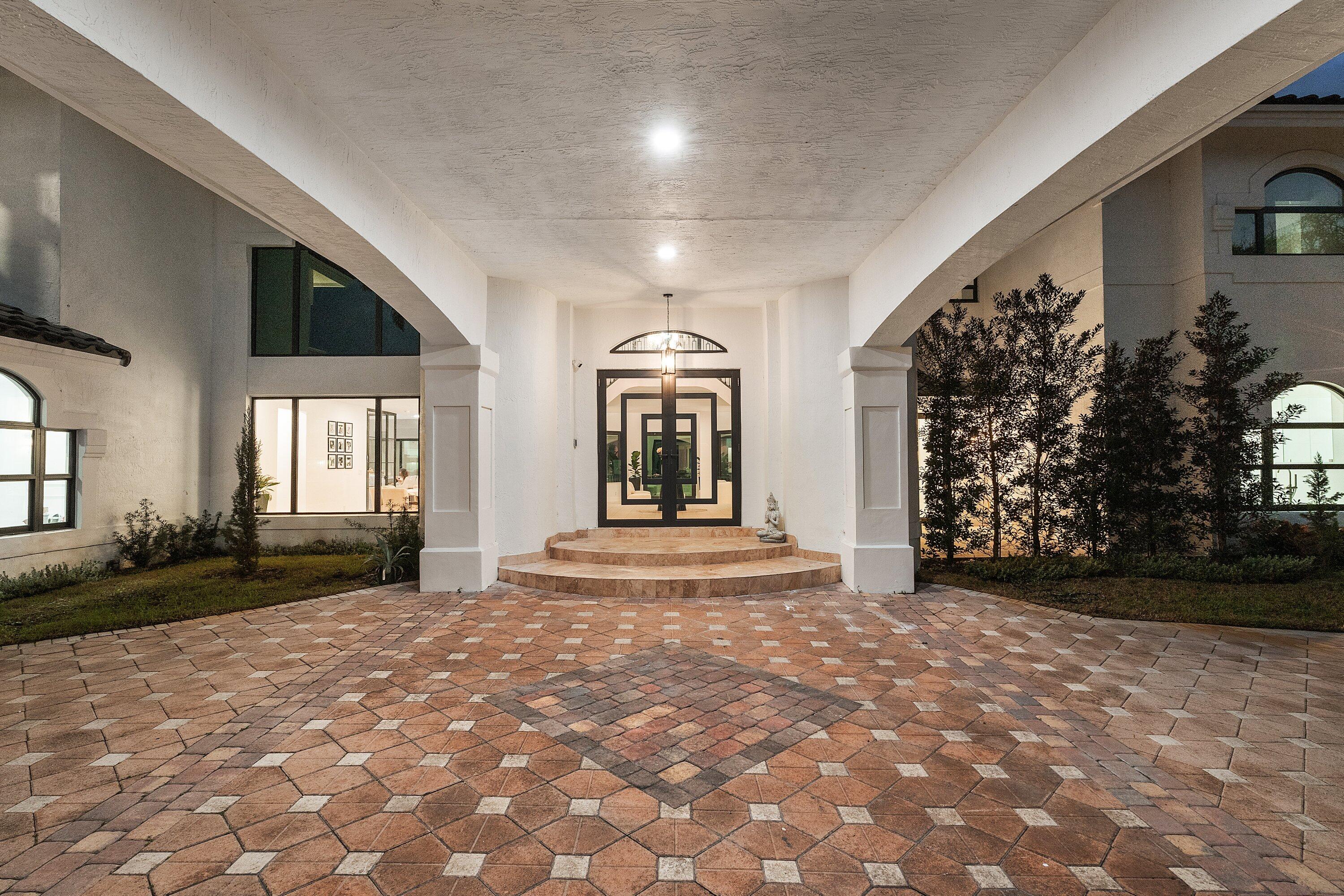 17600 E Fieldbrook, Boca Raton FL 33496