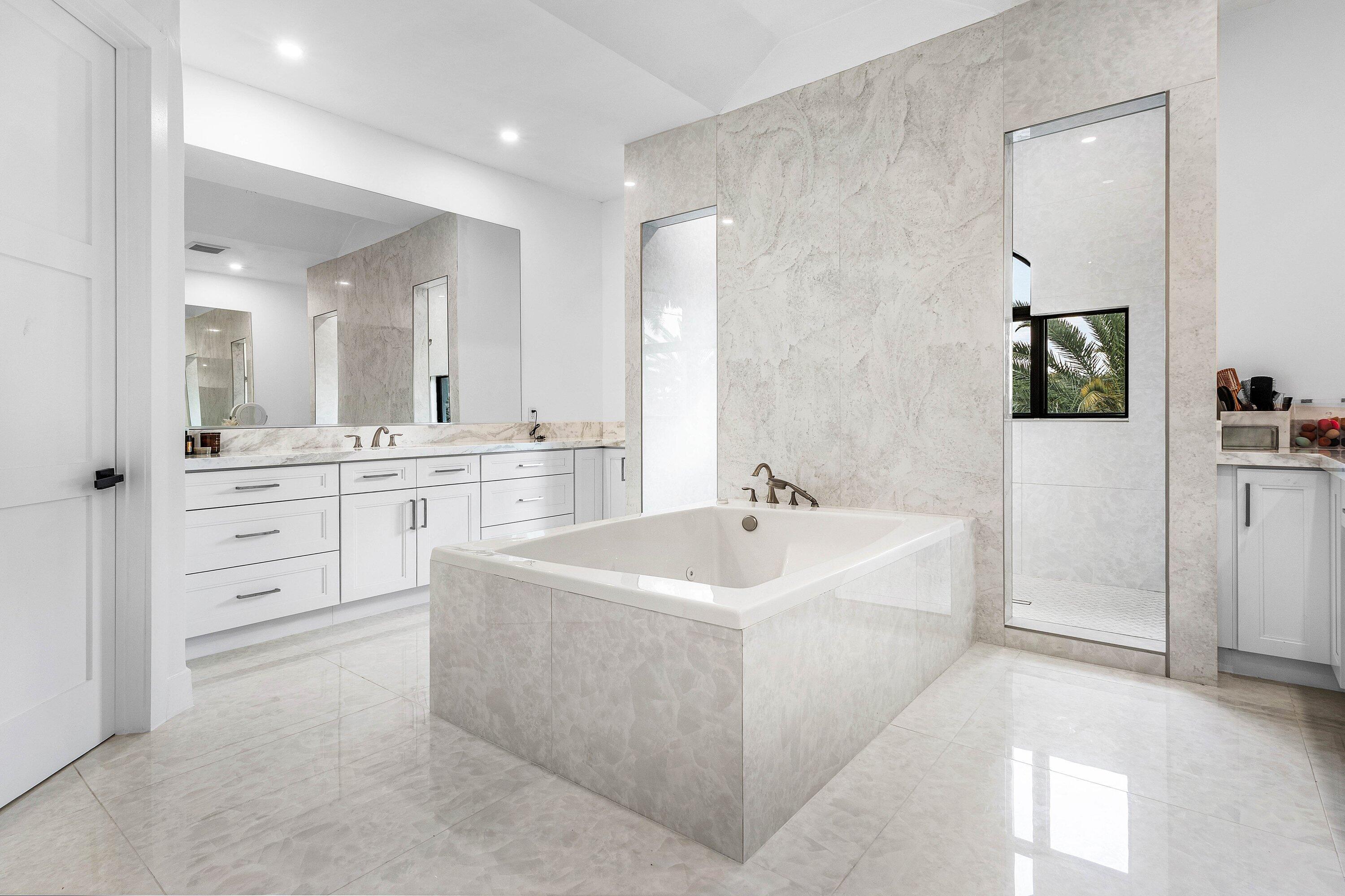 17600 E Fieldbrook, Boca Raton FL 33496