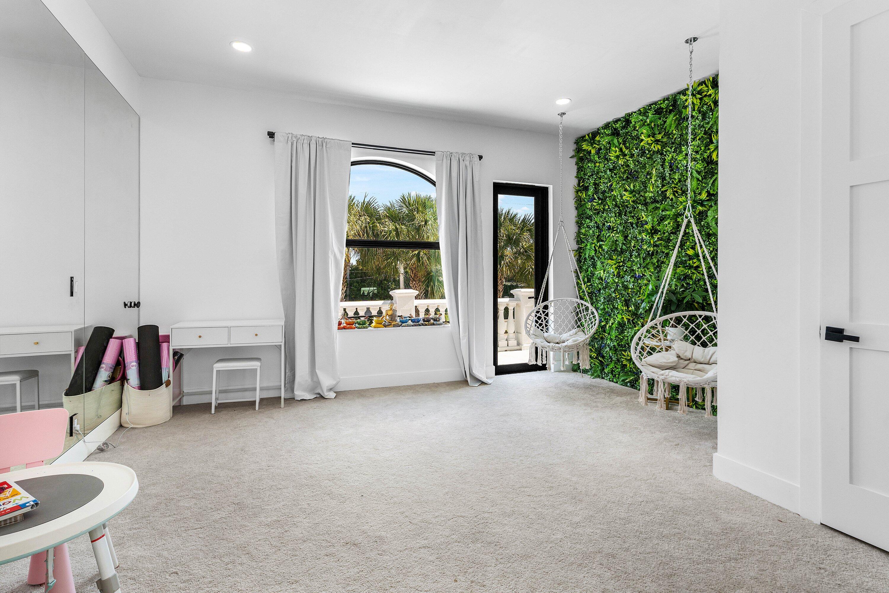 17600 E Fieldbrook, Boca Raton FL 33496