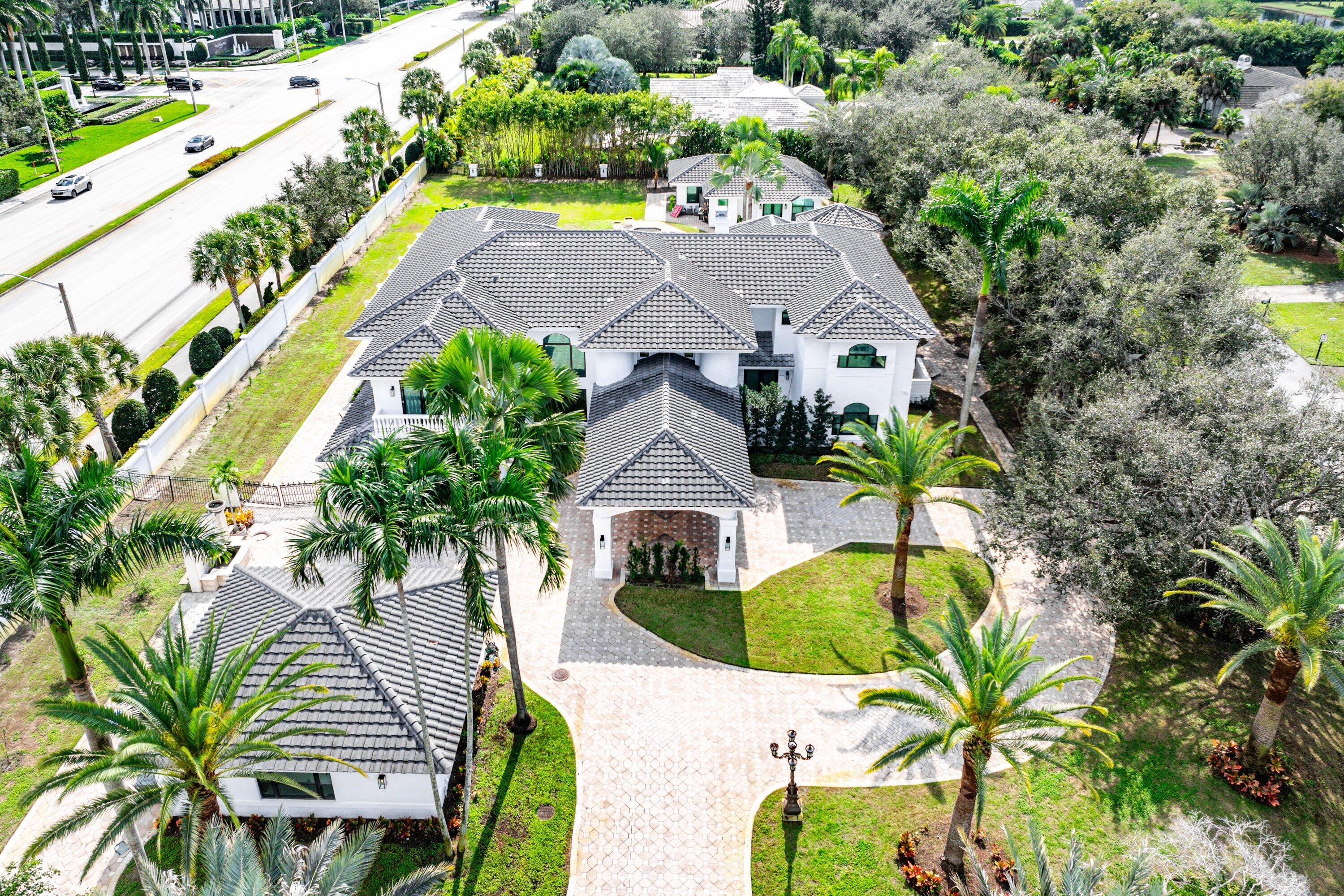 17600 E Fieldbrook, Boca Raton FL 33496