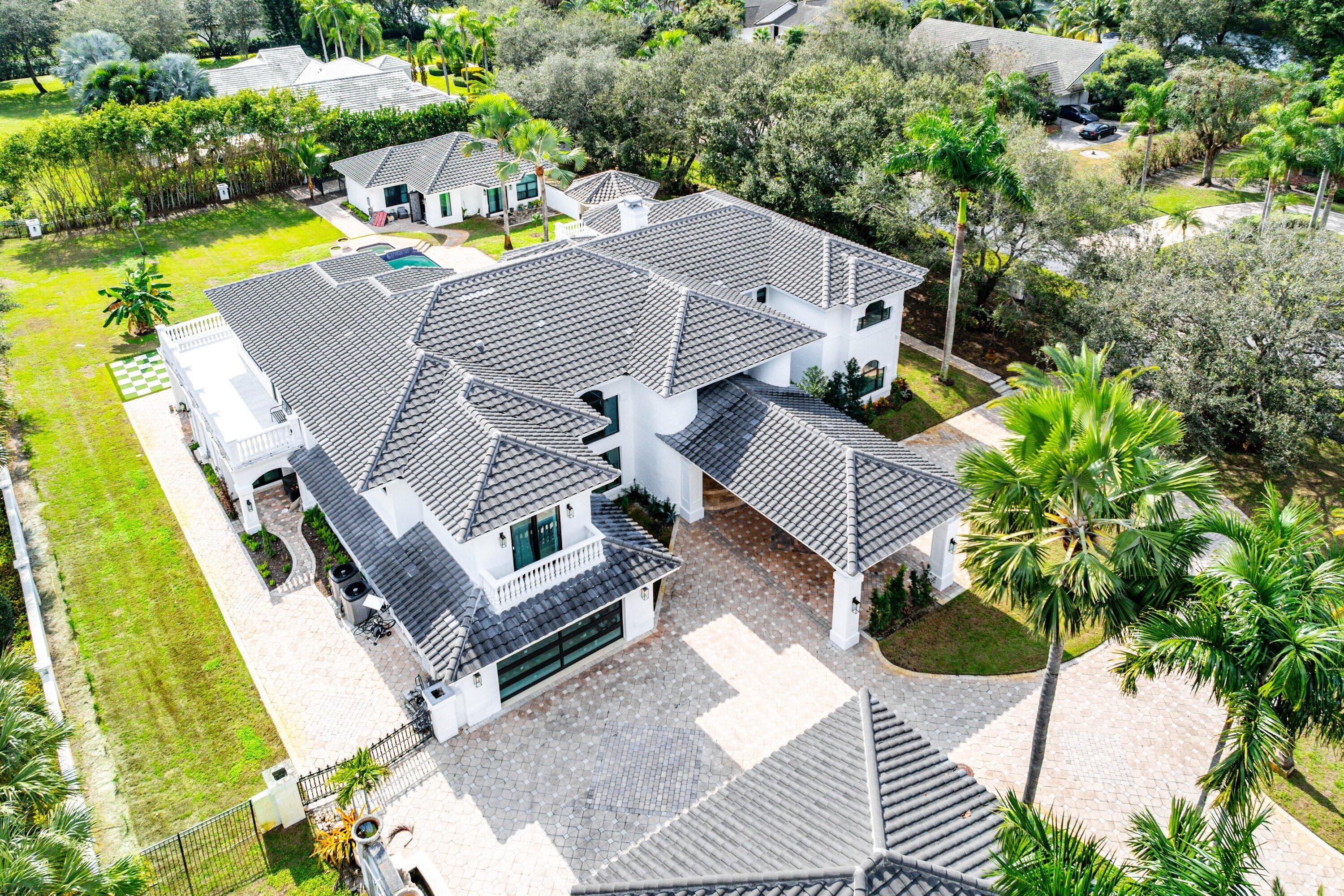 17600 E Fieldbrook, Boca Raton FL 33496