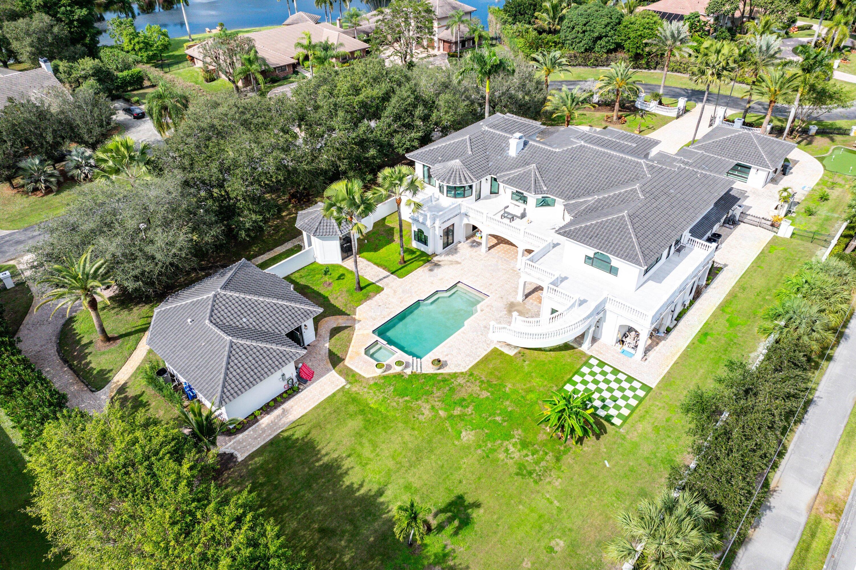 17600 E Fieldbrook, Boca Raton FL 33496