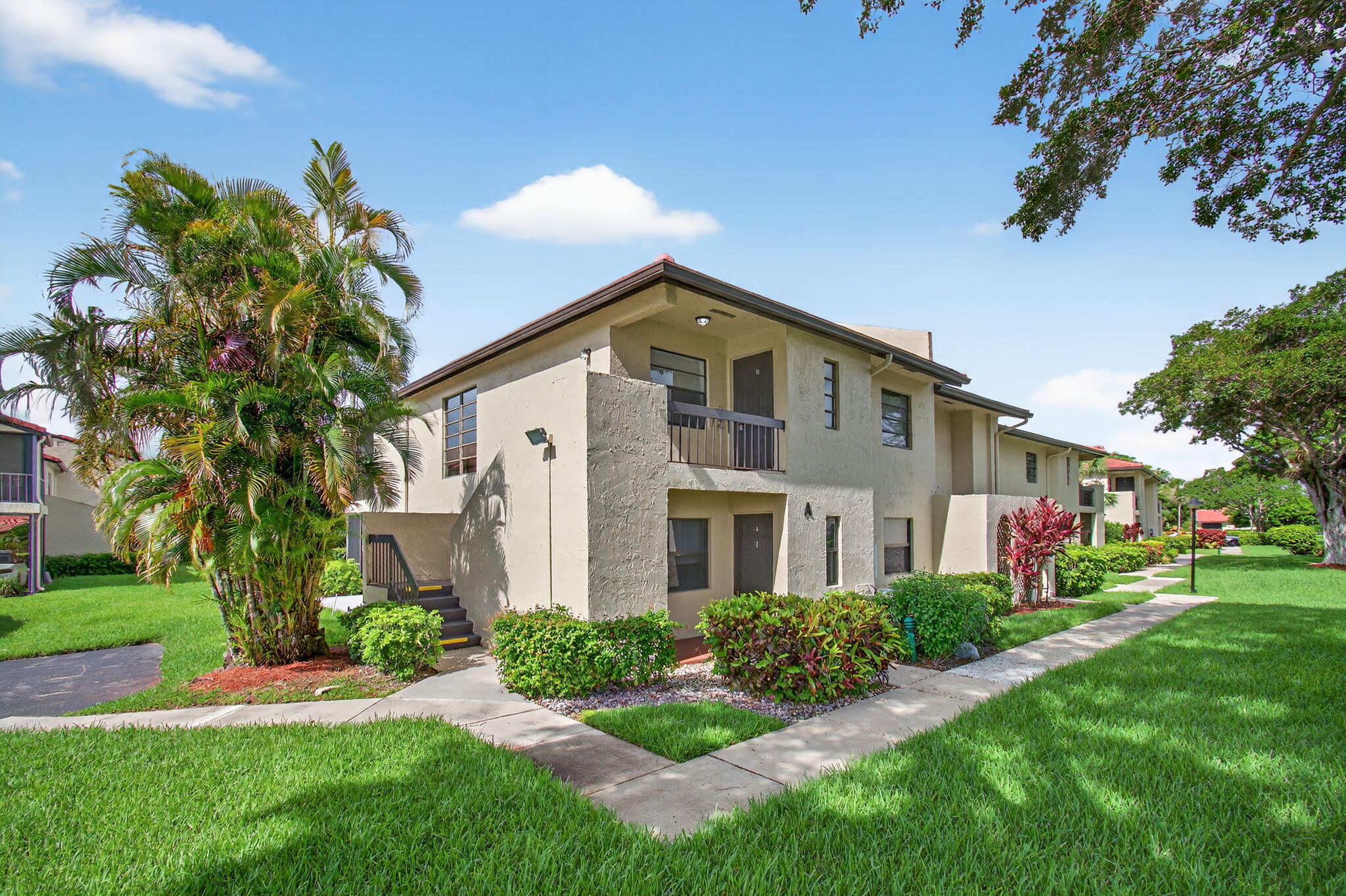 8536 Casa Del Lago #49 -B, Boca Raton FL 33433