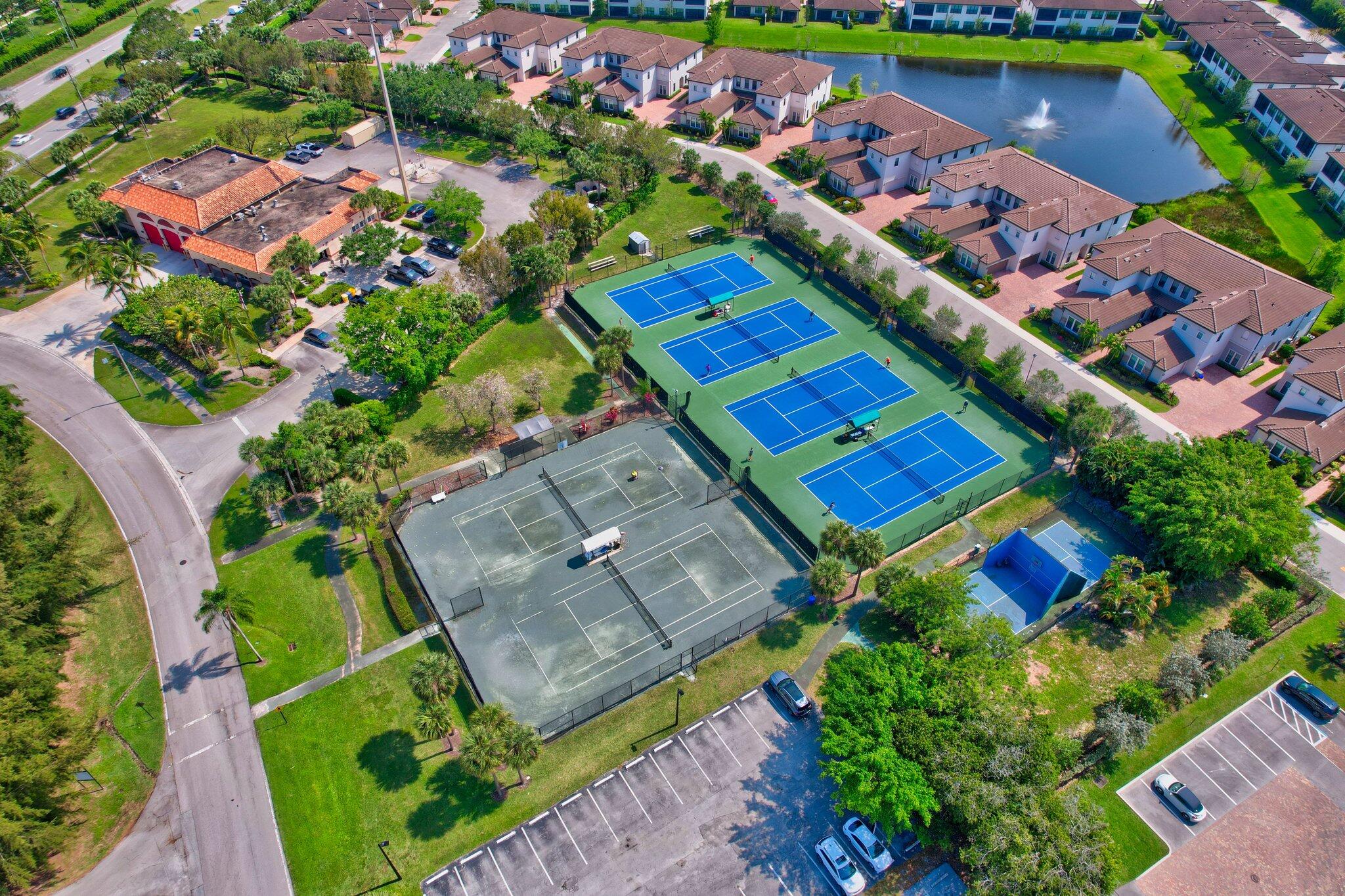 8536 Casa Del Lago #49 -B, Boca Raton FL 33433