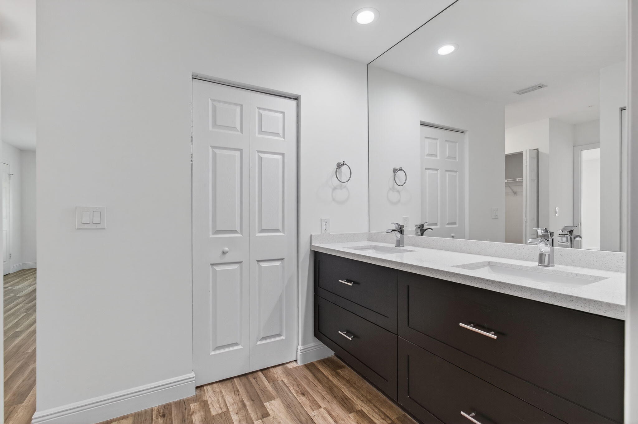 8536 Casa Del Lago #49 -B, Boca Raton FL 33433