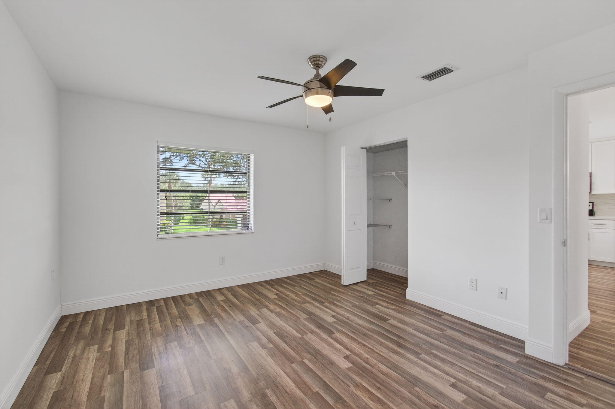 8536 Casa Del Lago #49 -B, Boca Raton FL 33433