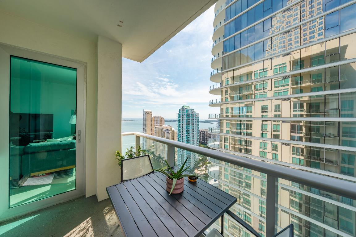 300 S Biscayne #T-3604, Miami FL 33131