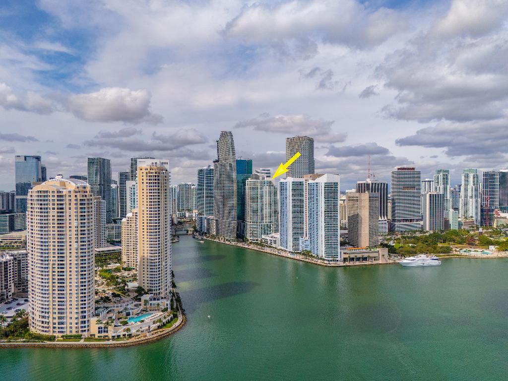 300 S Biscayne #T-3604, Miami FL 33131