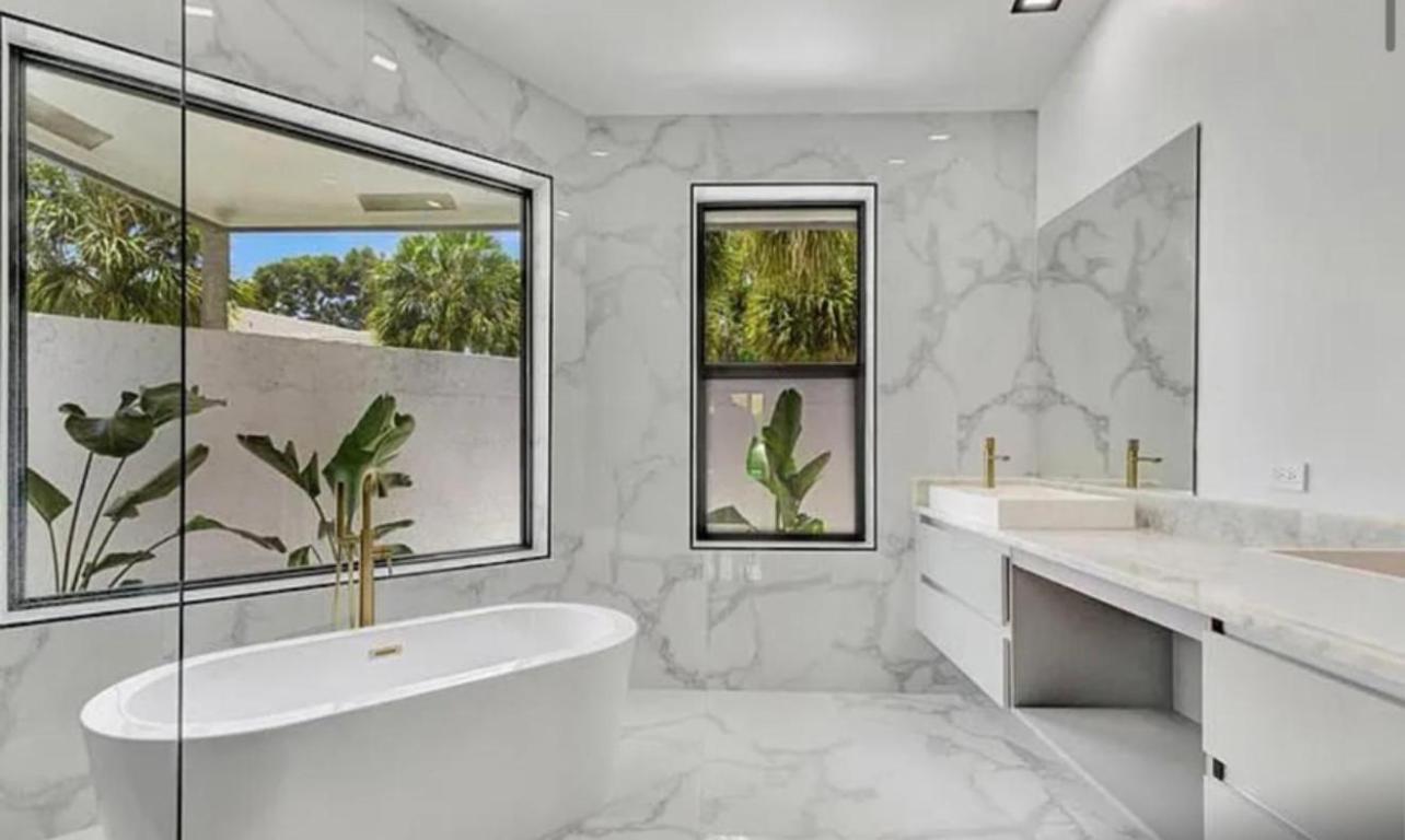 2299 NW 55th, Boca Raton FL 33496