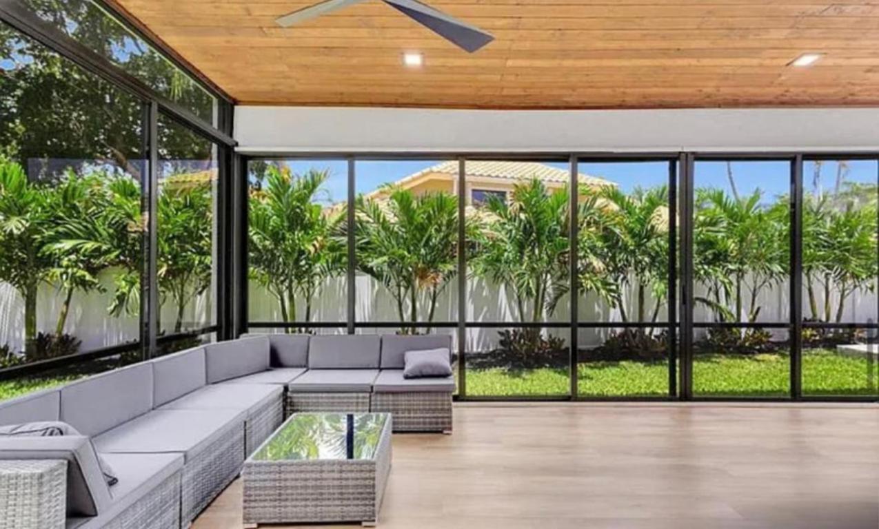 2299 NW 55th, Boca Raton FL 33496