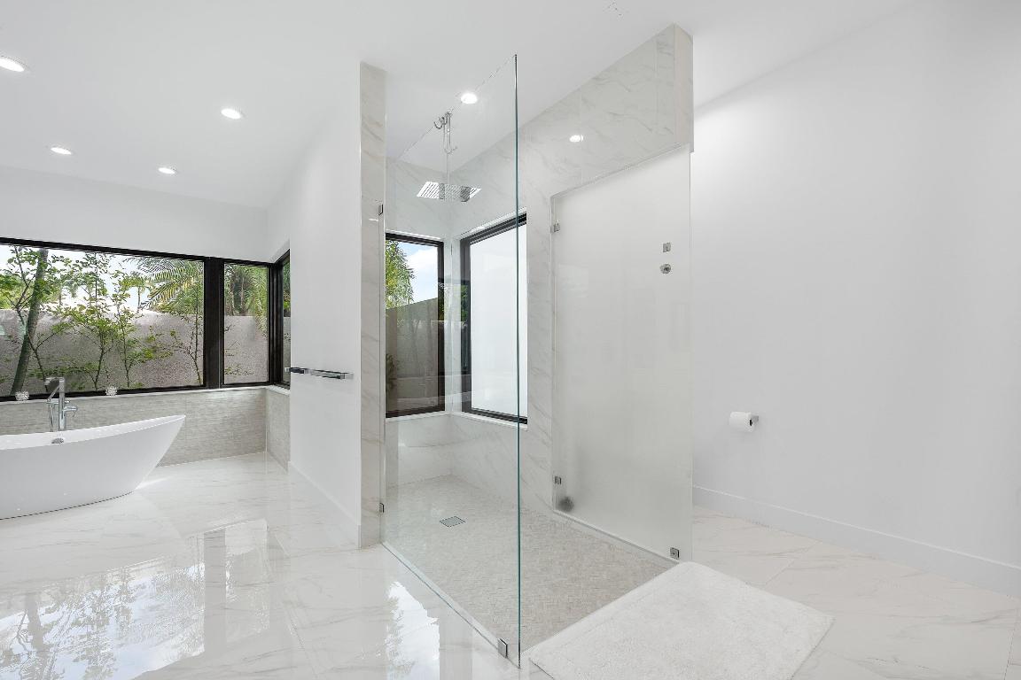 4760 Bocaire, Boca Raton FL 33487