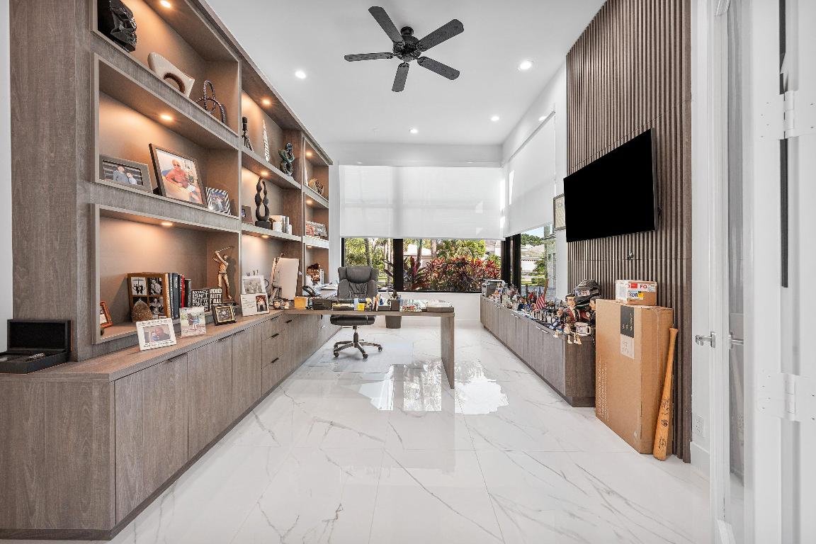 4760 Bocaire, Boca Raton FL 33487