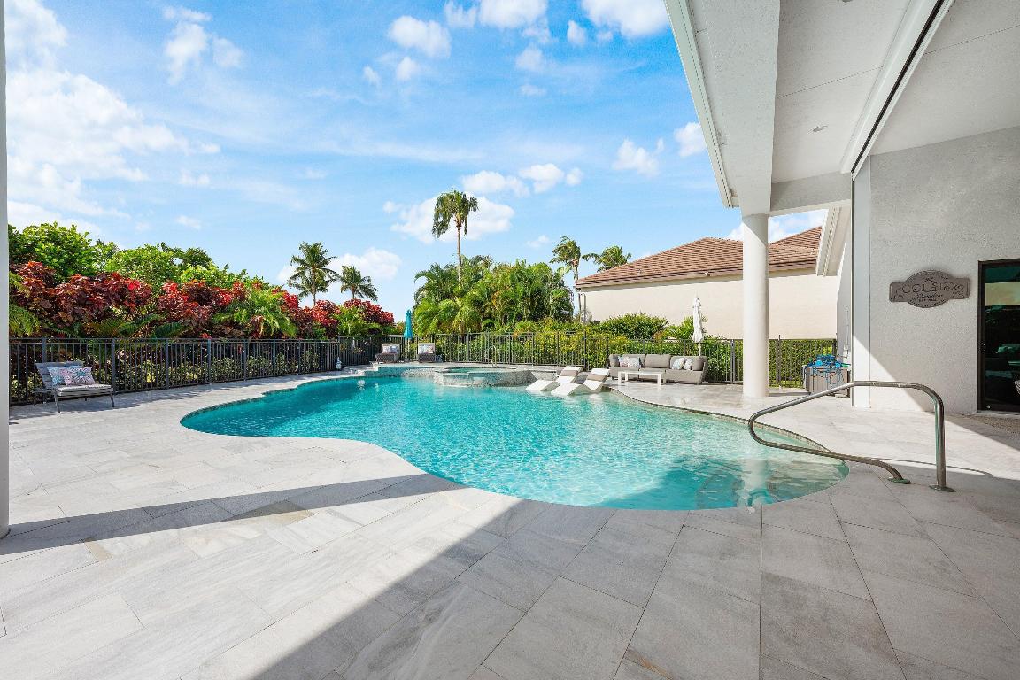 4760 Bocaire, Boca Raton FL 33487