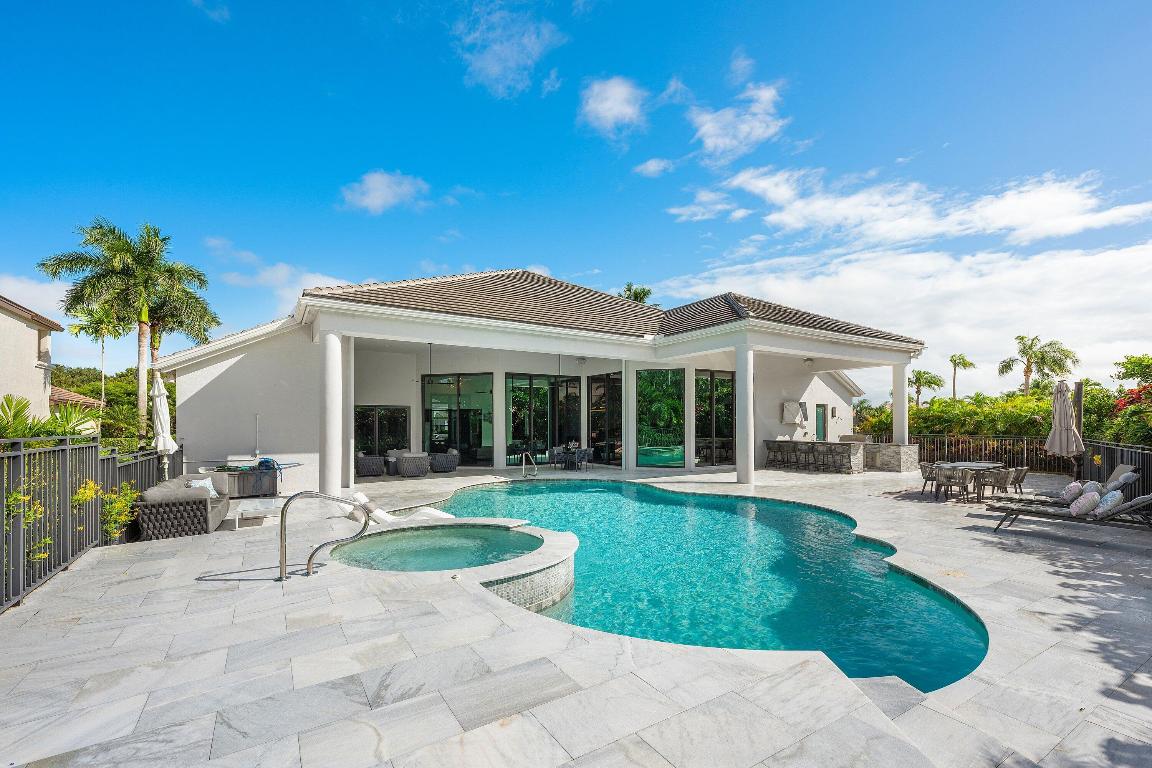 4760 Bocaire, Boca Raton FL 33487