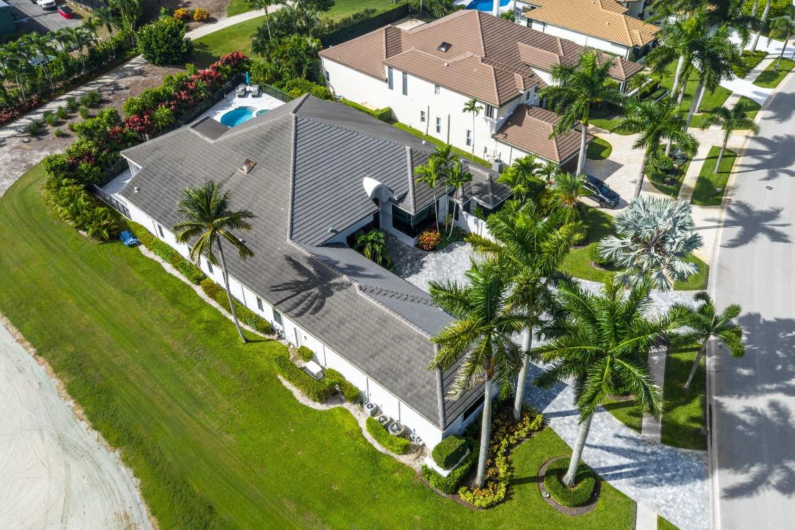 4760 Bocaire, Boca Raton FL 33487