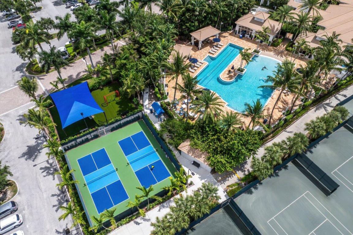 4760 Bocaire, Boca Raton FL 33487