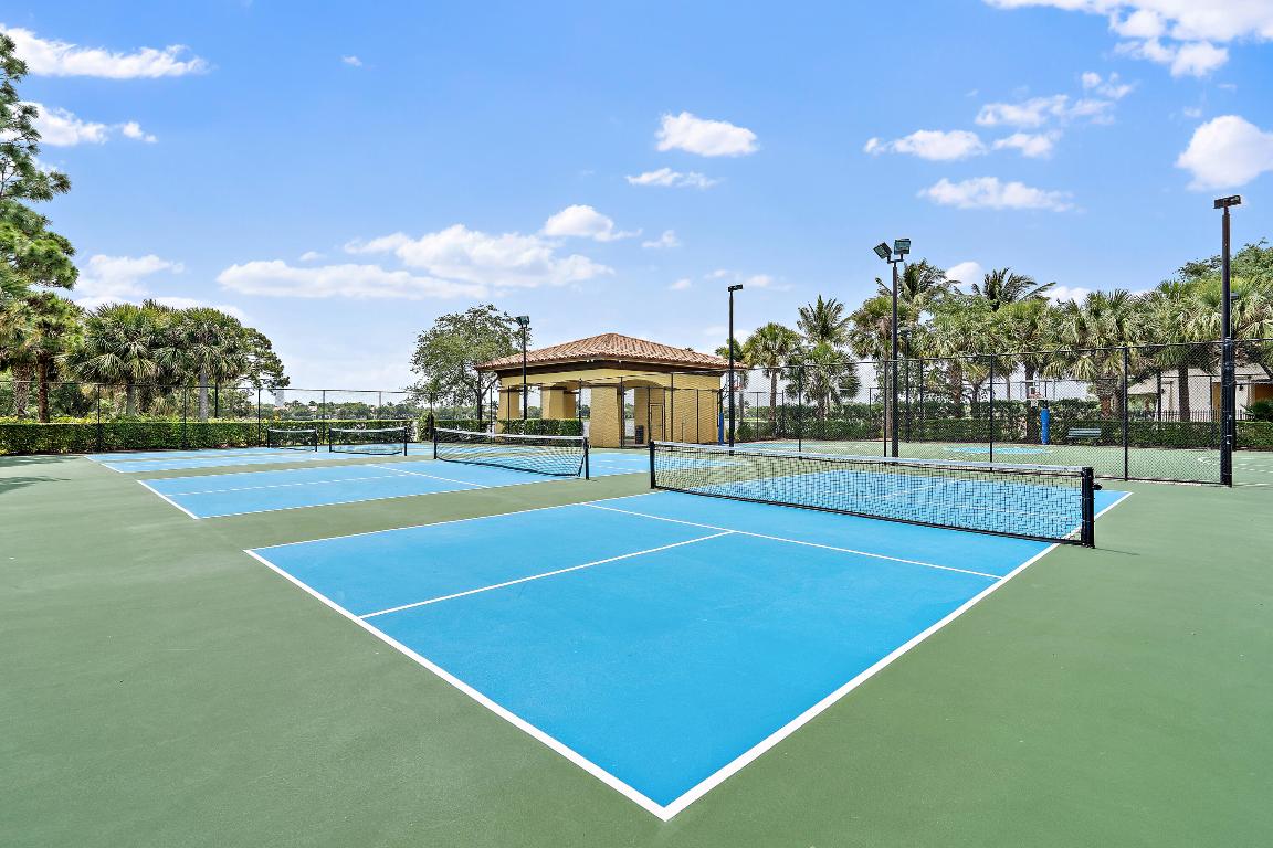 135 Evergrene #1-C, Palm Beach Gardens FL 33410