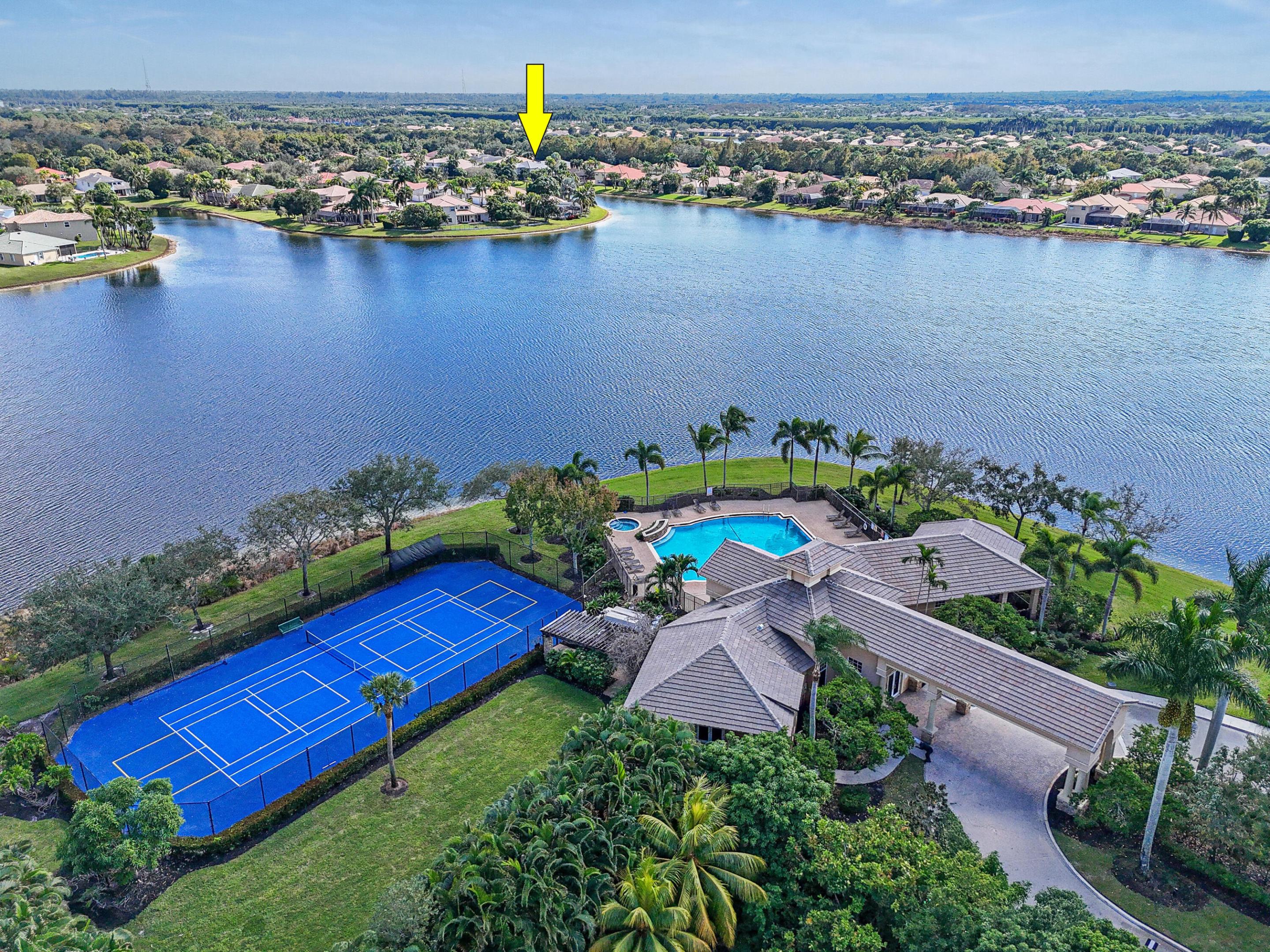 9863 Royal Cardigan, West Palm Beach FL 33411