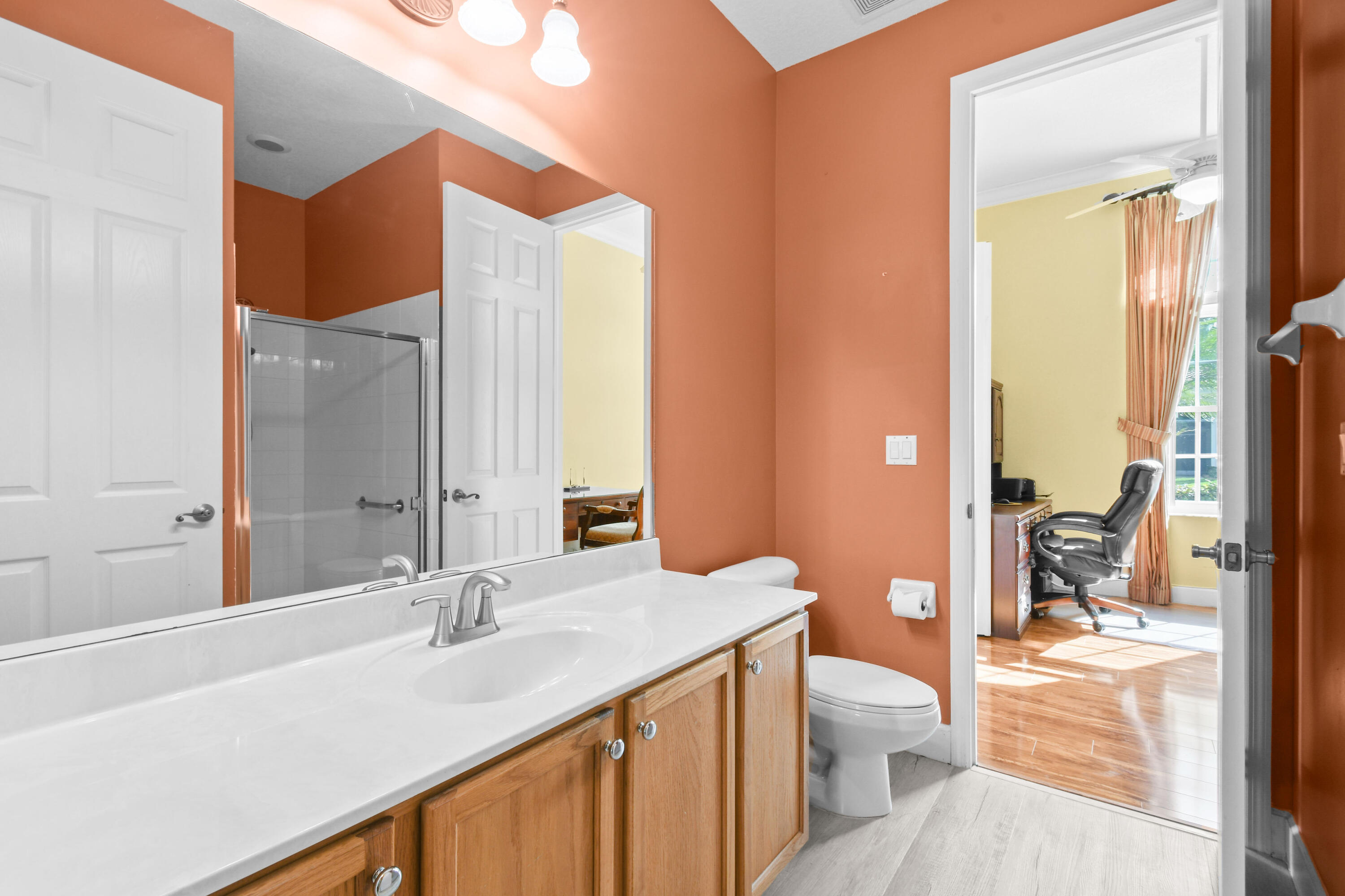 9863 Royal Cardigan, West Palm Beach FL 33411