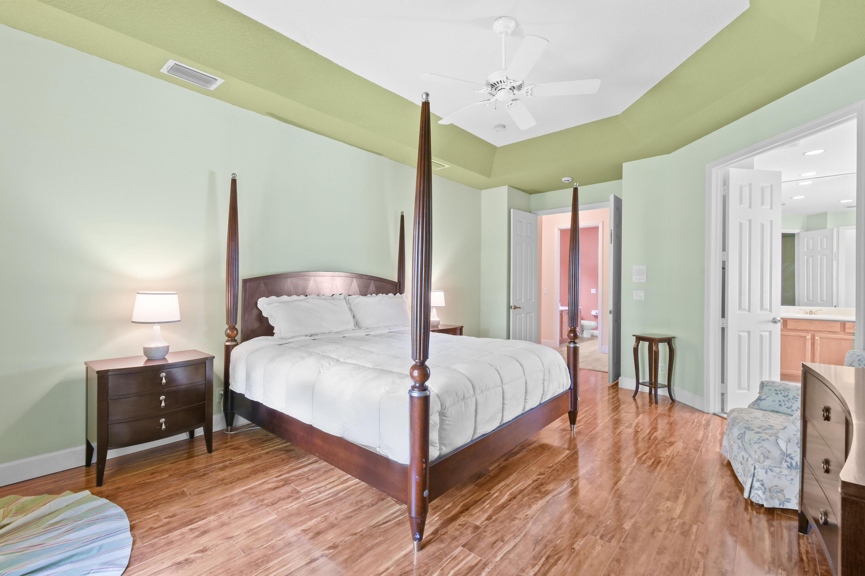 9863 Royal Cardigan, West Palm Beach FL 33411