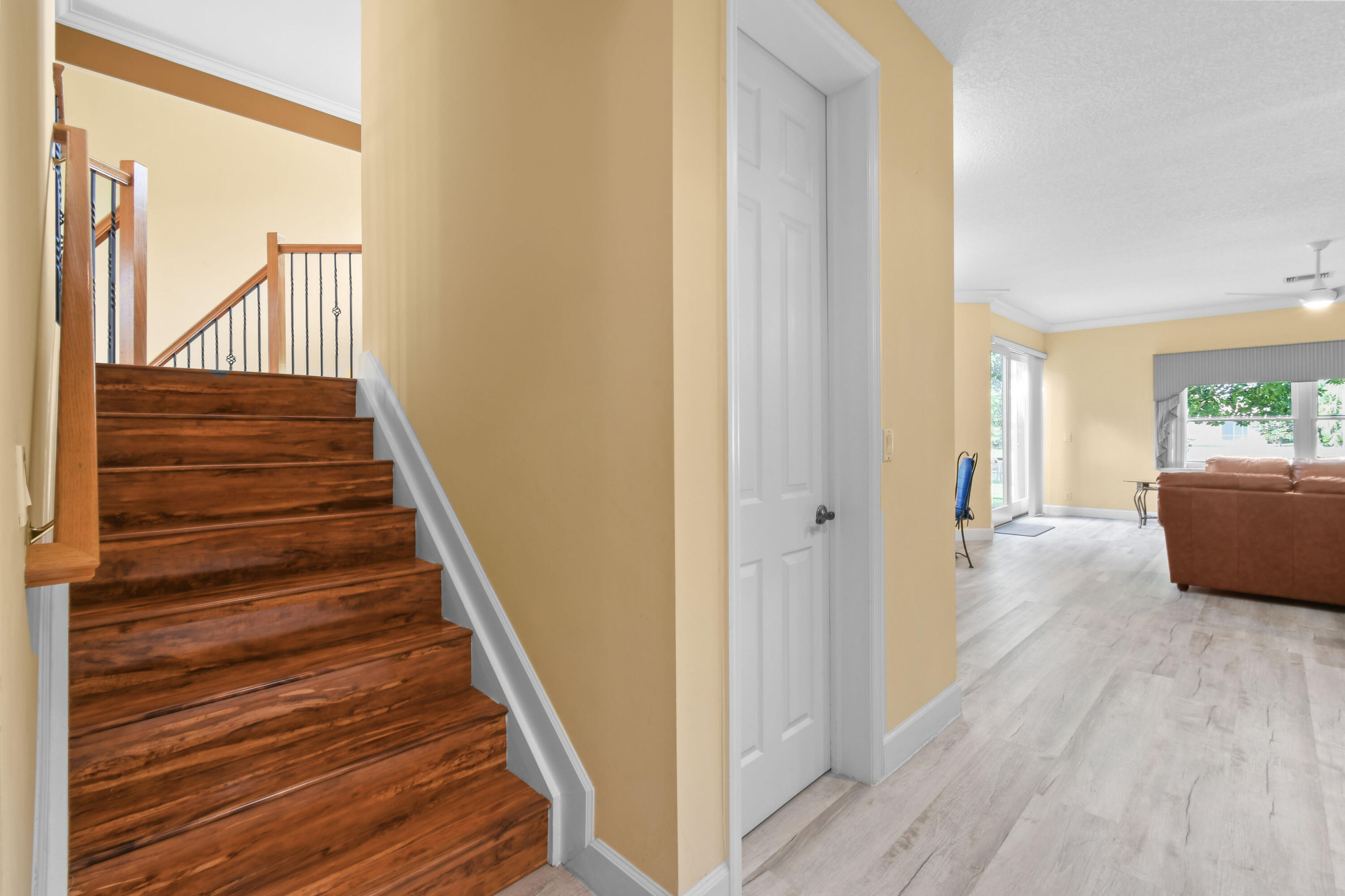 9863 Royal Cardigan, West Palm Beach FL 33411