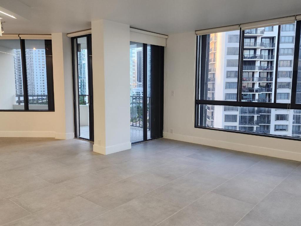 520 Brickell Key #A-1200, Miami FL 33131