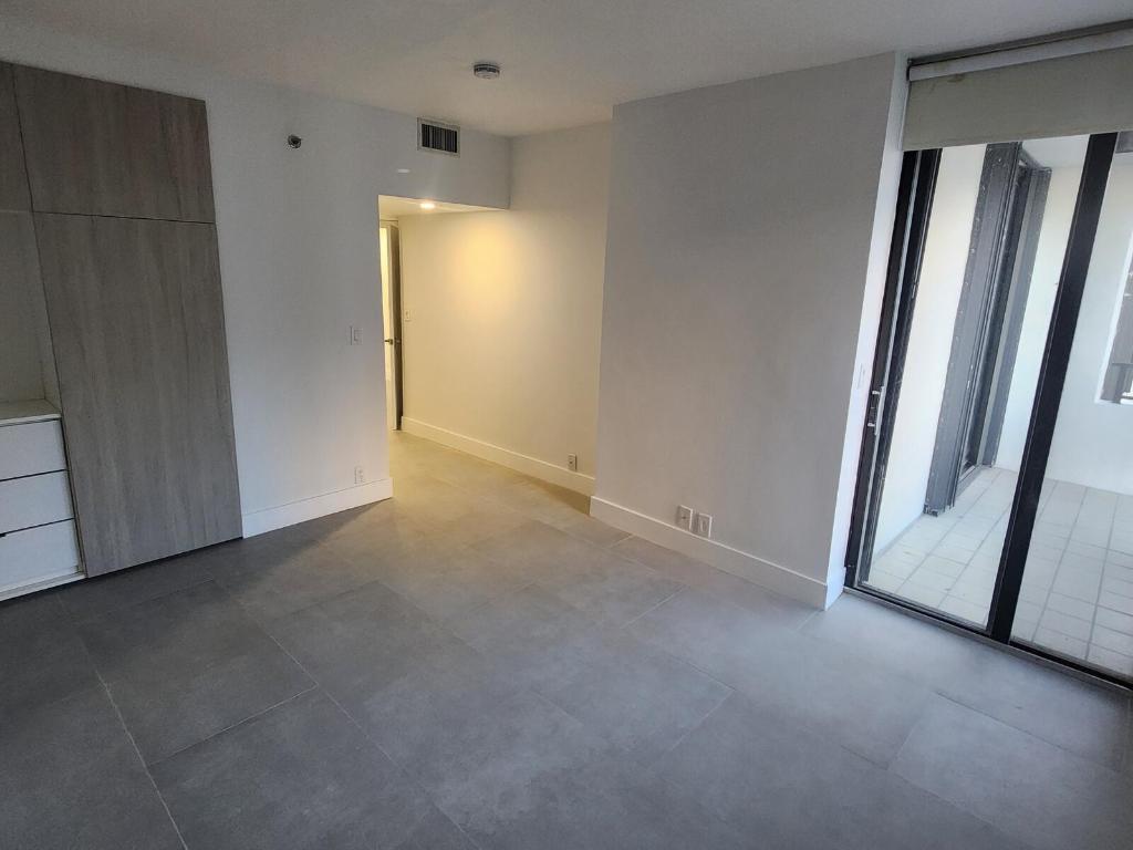 520 Brickell Key #A-1200, Miami FL 33131