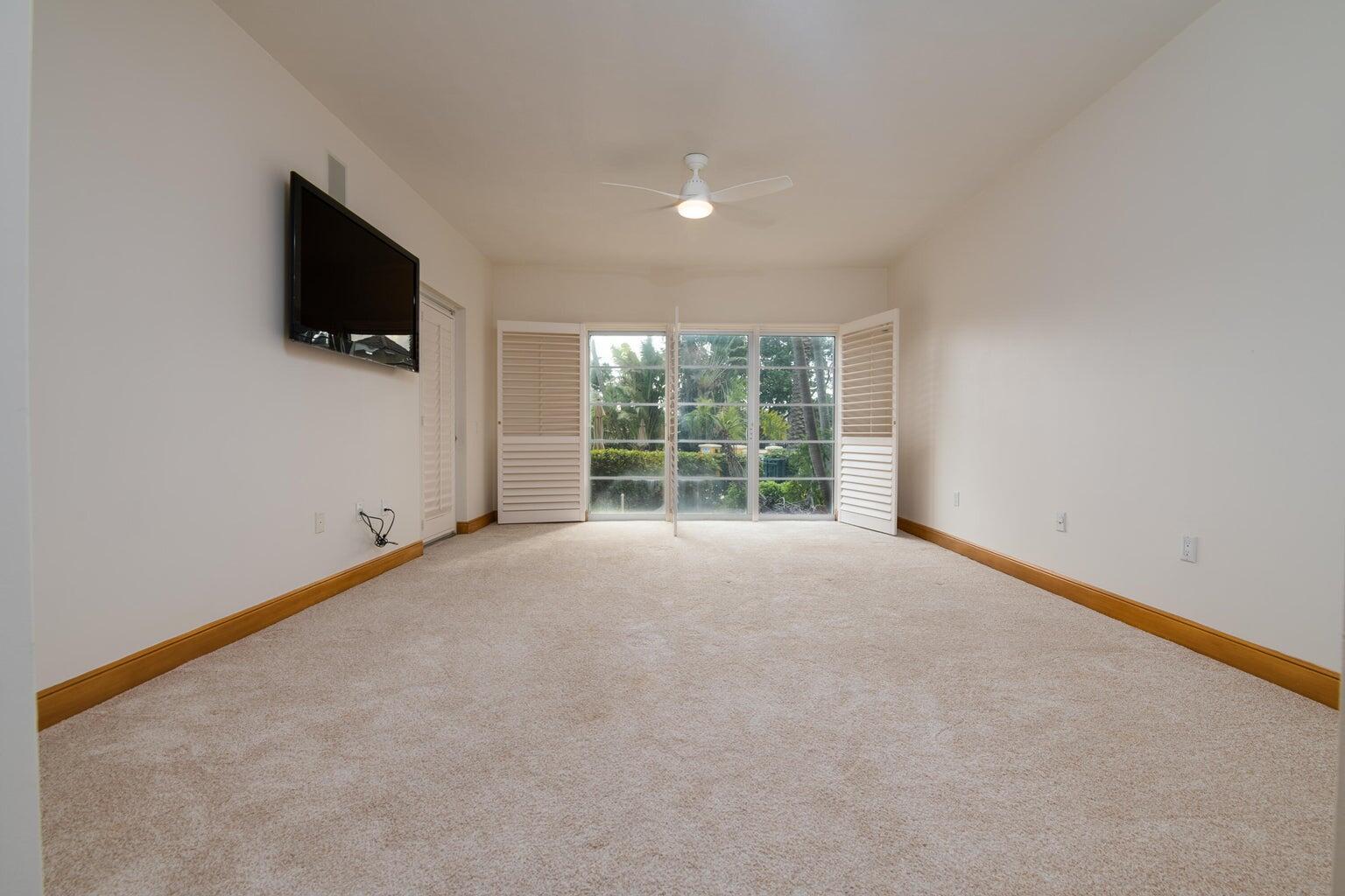 1228 Hillsboro Mile #103, Hillsboro Beach FL 33062