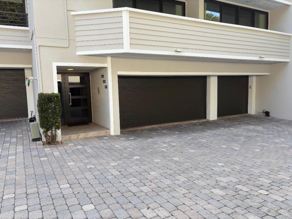 1170 Hillsboro Mile #302, Hillsboro Beach FL 33062