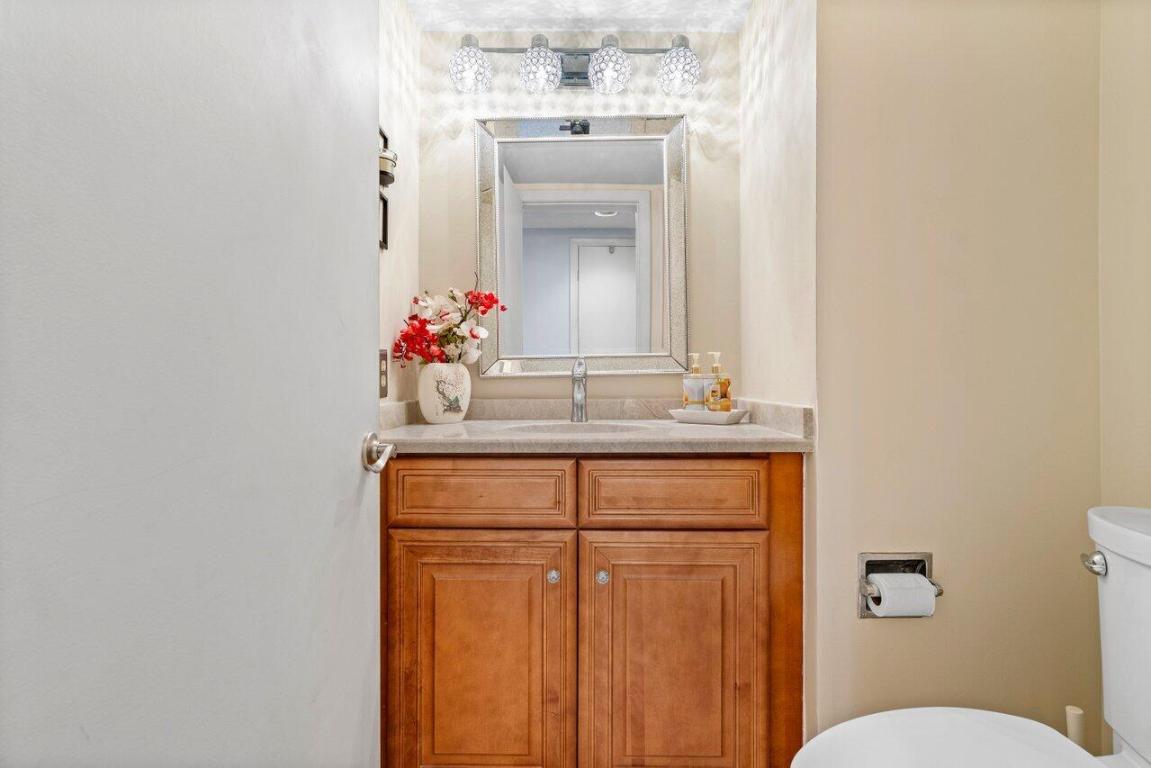 1170 Hillsboro Mile #302, Hillsboro Beach FL 33062