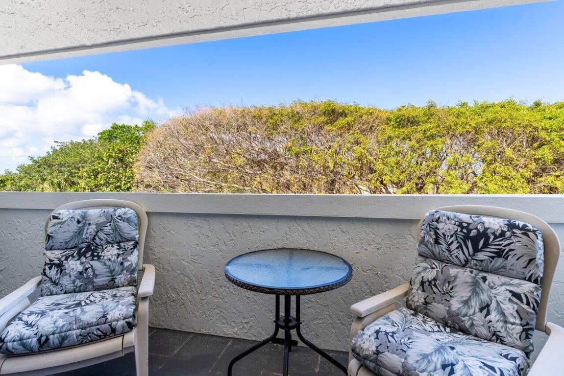 1170 Hillsboro Mile #302, Hillsboro Beach FL 33062