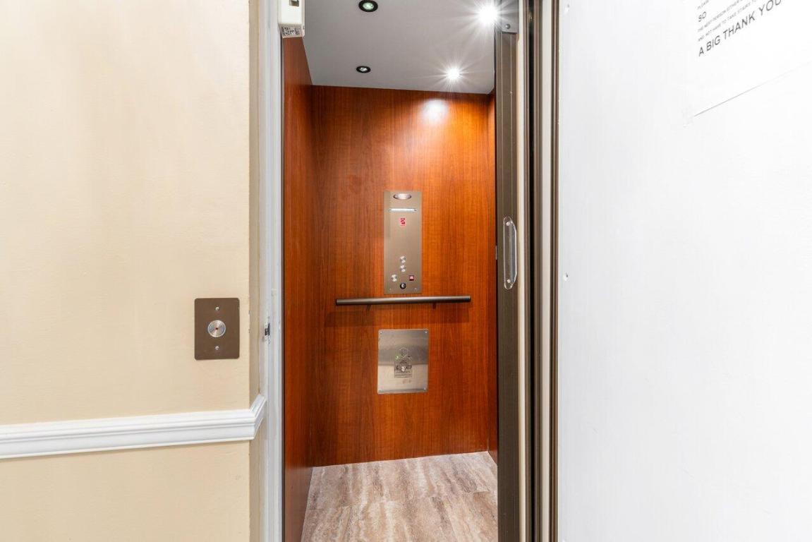 1170 Hillsboro Mile #302, Hillsboro Beach FL 33062