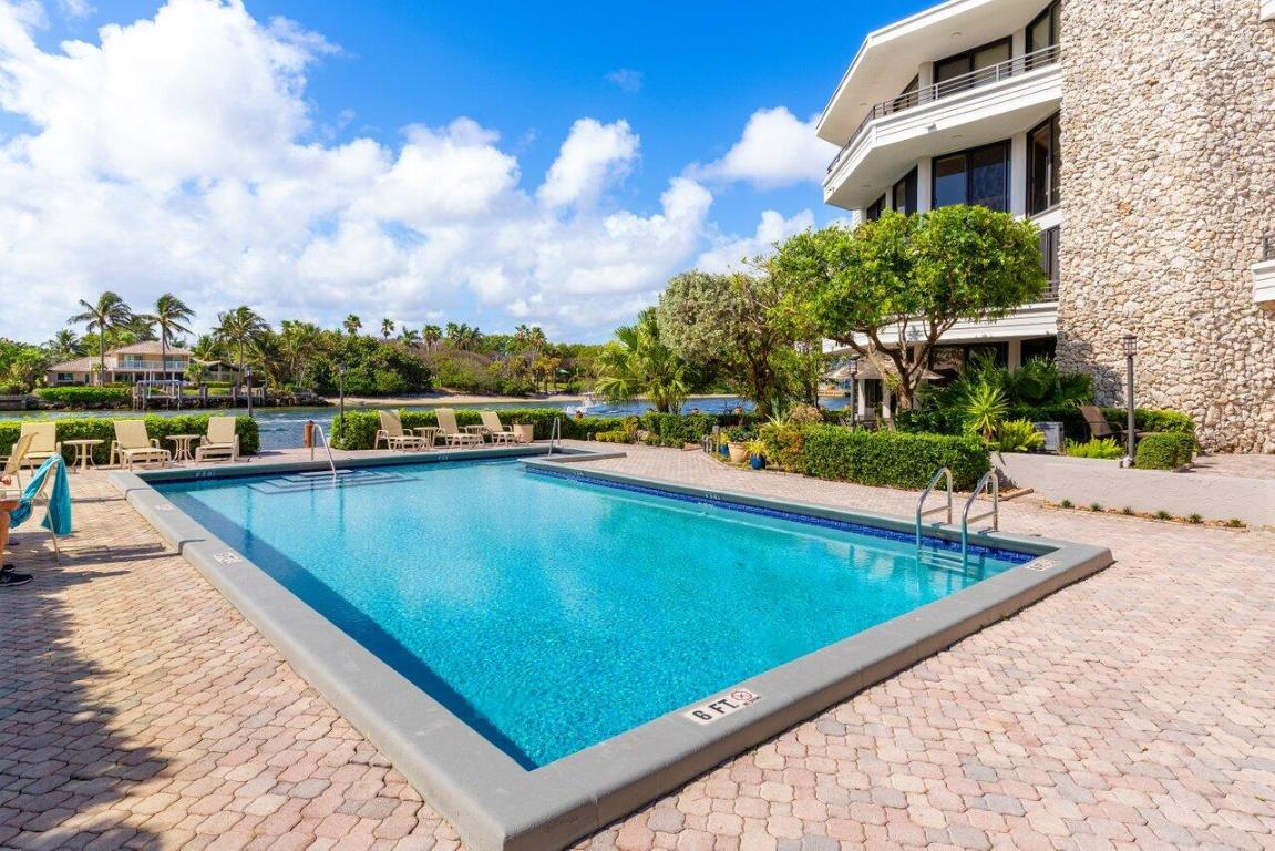 1170 Hillsboro Mile #302, Hillsboro Beach FL 33062