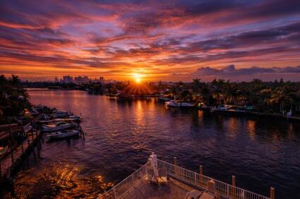 1839 Middle River #303, Fort Lauderdale FL 33305
