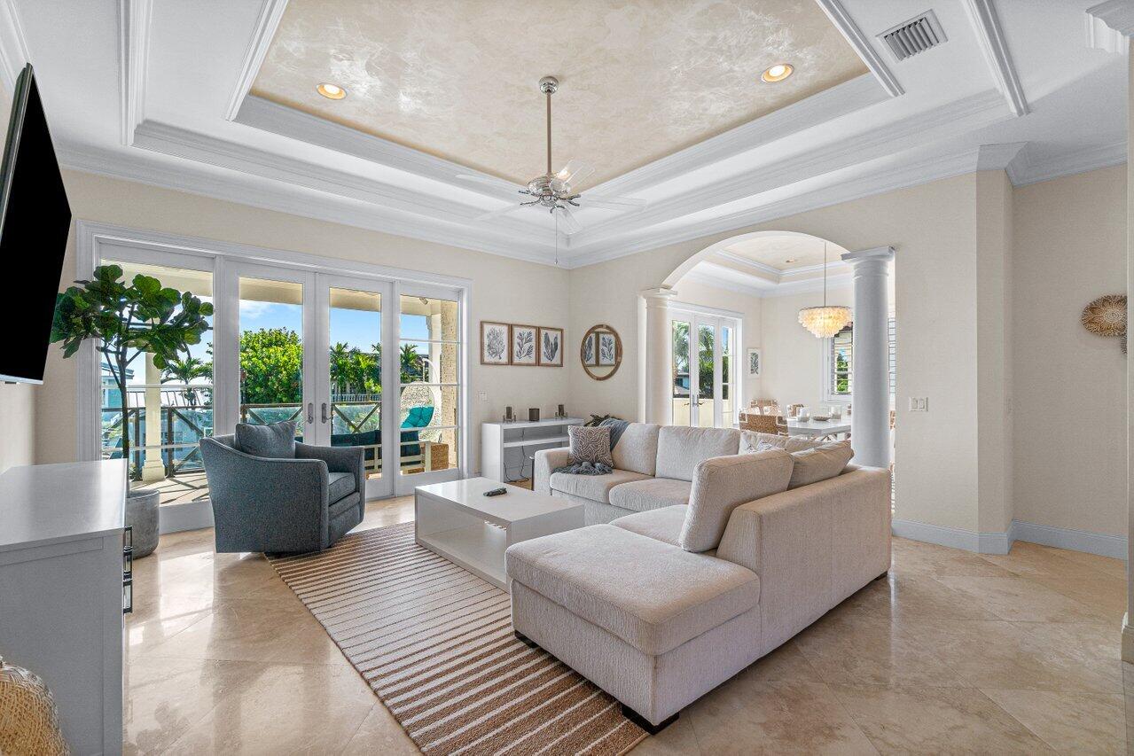 6103 N Ocean, Ocean Ridge FL 33435